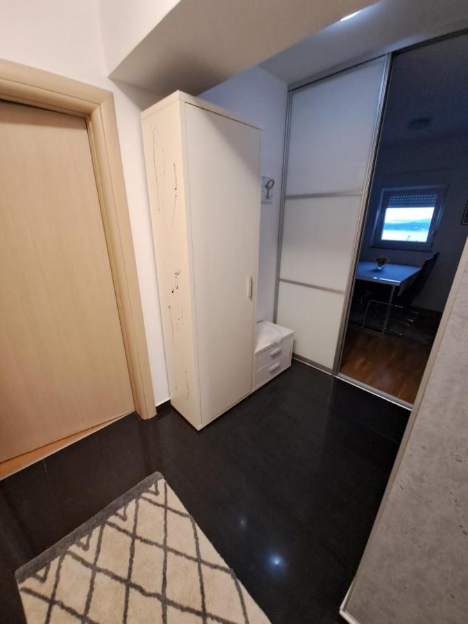 Apartment Mira Шибеник Экстерьер фото