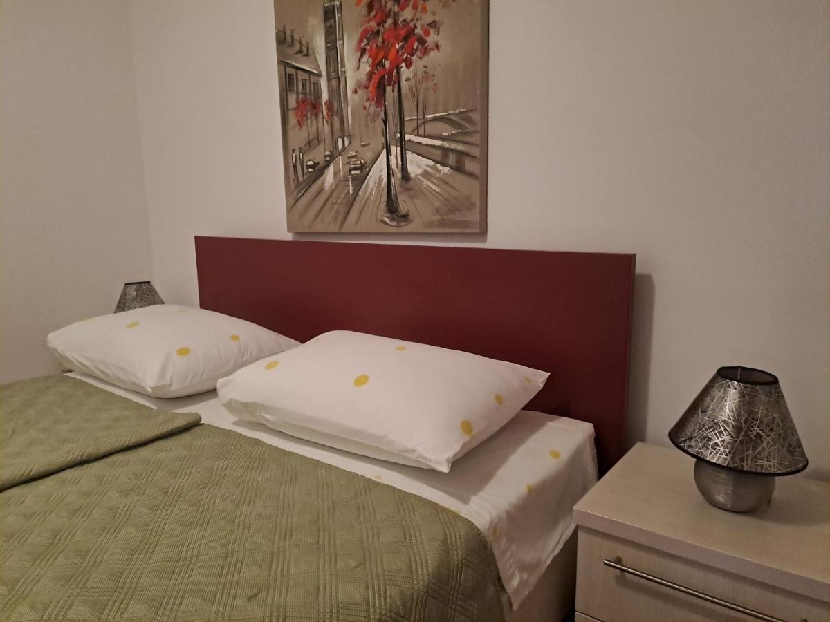 Apartment Mira Шибеник Экстерьер фото