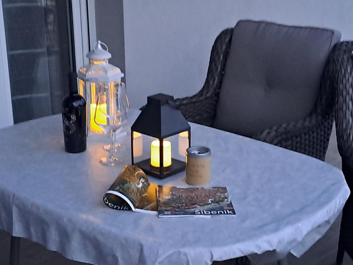 Apartment Mira Шибеник Экстерьер фото